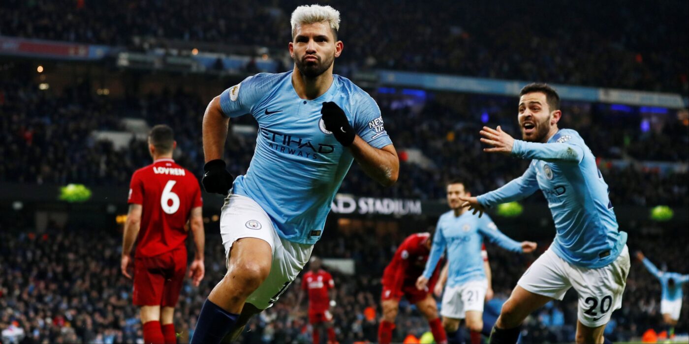 Sergio Agüero ăn mừng bàn thắng cho Manchester City