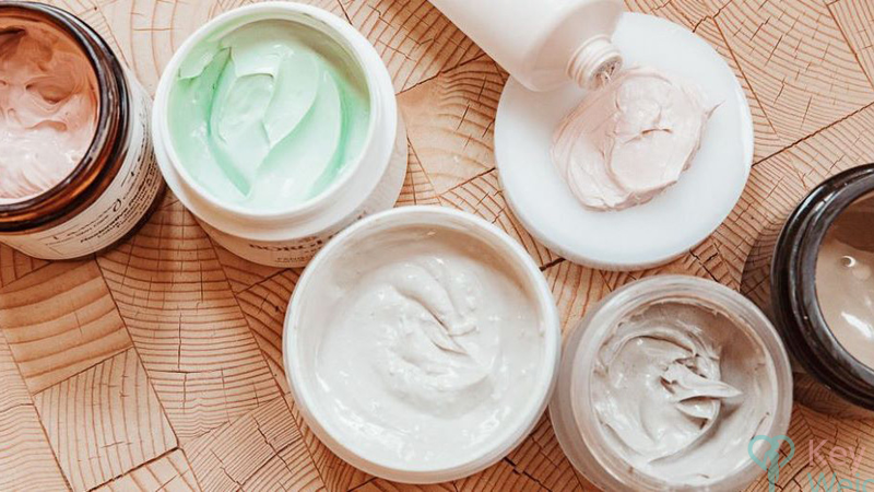 Định nghĩa kem trộn là gì? Phân biệt với các loại kem dưỡng da khác