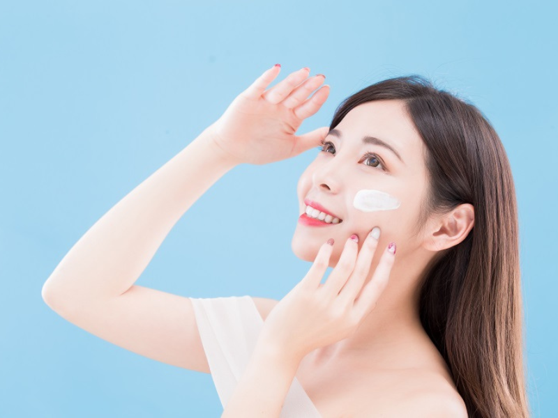 Kỹ thuật bôi kem chống nắng hiệu quả chăm sóc da đúng cách