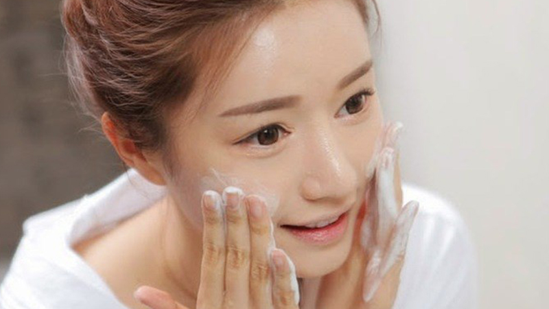 Cách tẩy tế bào chết hiệu quả bằng phương pháp vật lý
