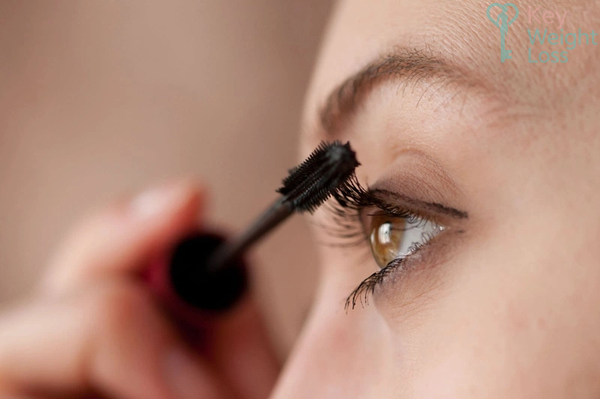 Những vấn đề được quan tâm trong trang điểm make up